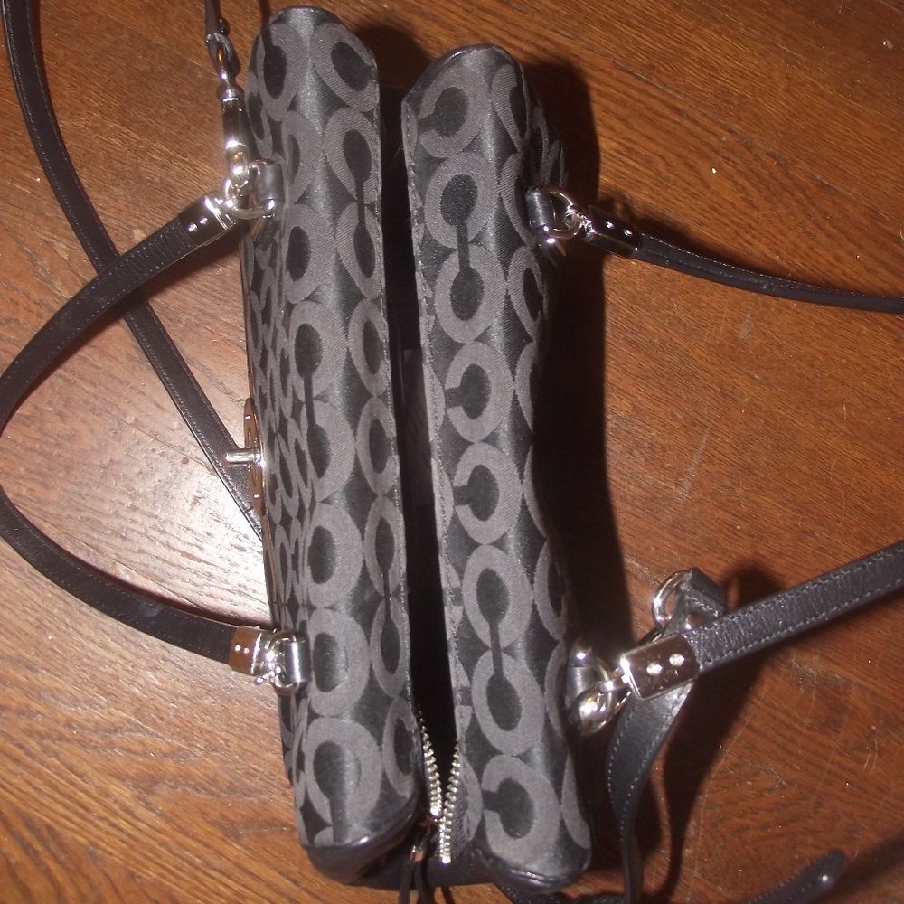 Coach MADISON SMALL MADELINE EAST/WEST SATCHEL IN OP ART SATEEN FABRIC Black - Picture 3 of 7